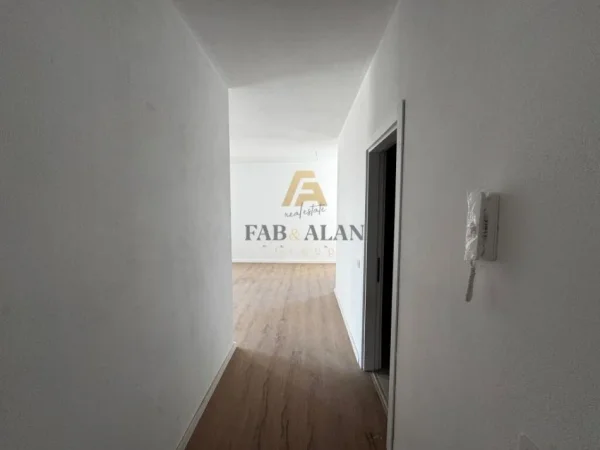 Tirane, shitet apartament 2+1 Kati 1, 112 m² 108.000 € (Univers City, QTU)