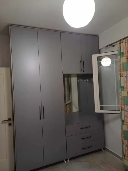 Durres, jepet me qera shtepi 1+1 Kati 0, 70 m² (Kenete)