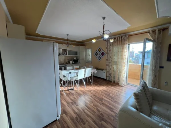 Durres, shitet apartament 3+1+Aneks+Ballkon Kati 5, 160 m² 140.000 € (Fusha e Reres)