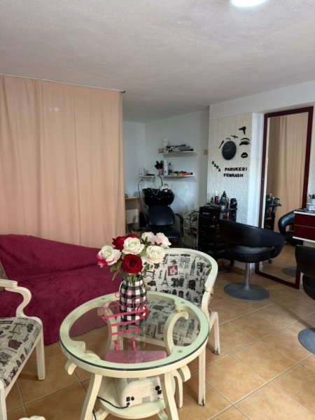 Durres, shitet ambjent biznesi Kati 0, 33 m² 32.000 € 