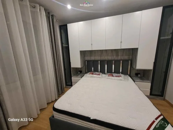 Tirane, jepet me qera apartament 2+1 Kati 3, 90 m² 650 € (Kodra e Diellit)