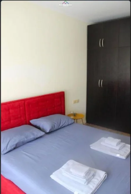 Tirane, jepet me qera apartament 2+1 Kati 3, 70 m² 600 € (rruga e barrikadave)