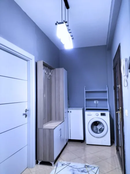 SHITET APARTAMENT ,1+1,PRANE BAUMARKET,94K