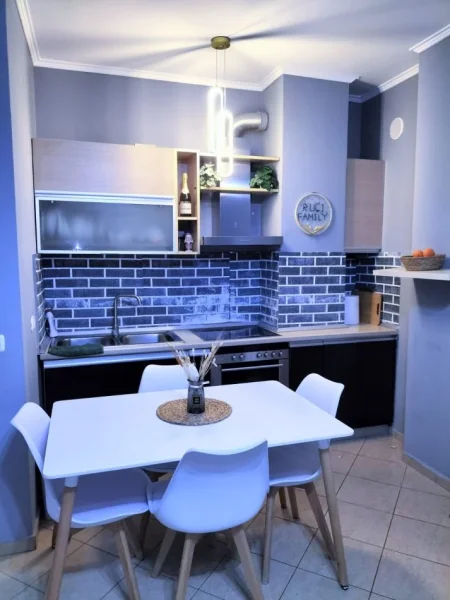 SHITET APARTAMENT ,1+1,PRANE BAUMARKET,94K