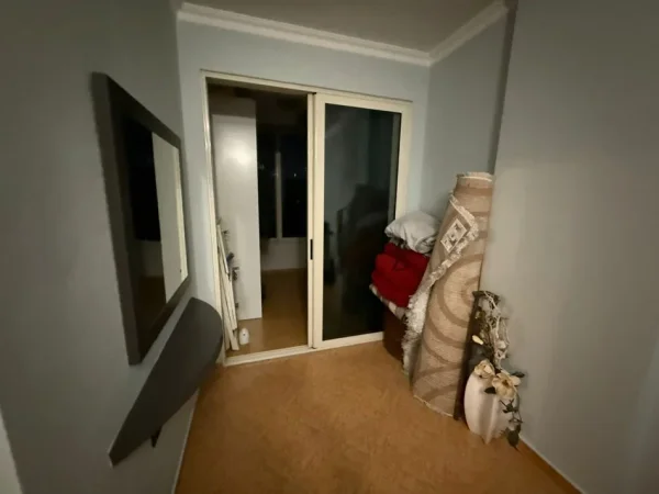 Tirane, shitet apartament 2+1 Kati 8, 115 m² 130.000 € (Bulevardi Migjeni)