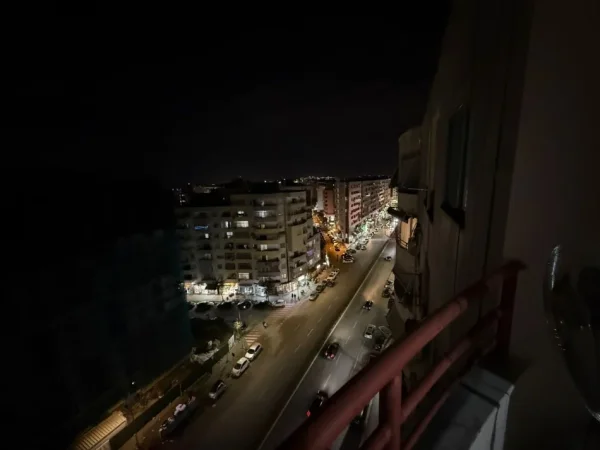 Tirane, shitet apartament 2+1 Kati 8, 115 m² 130.000 € (Bulevardi Migjeni)