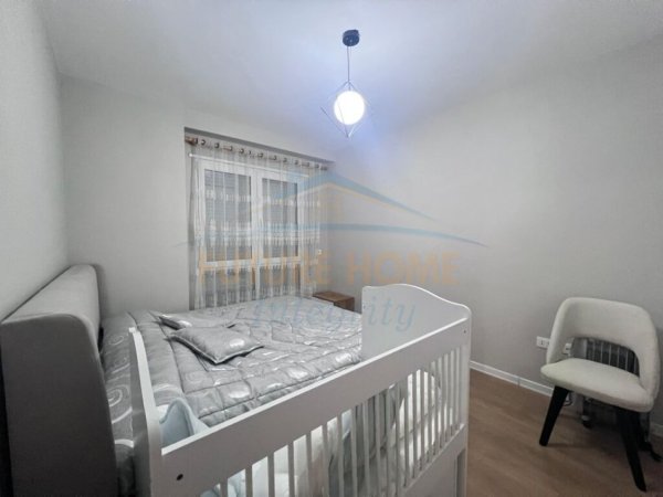 Tirane, shitet apartament 2+1+Aneks Kati 7, 91 m² 145.000 € (Rruga Hamdi Pepo)
