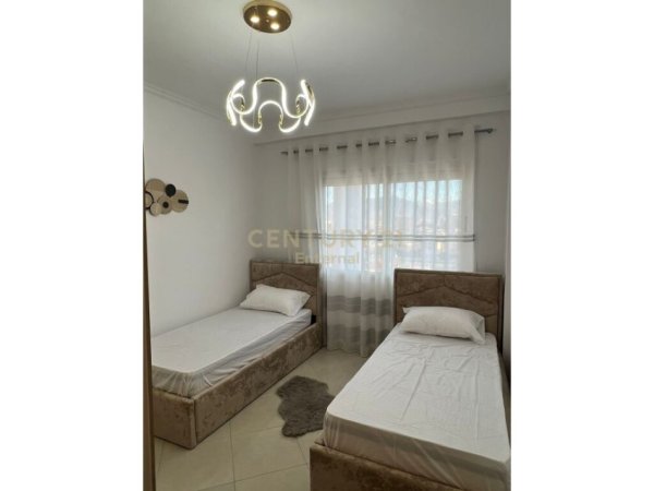 Tirane, shitet Kati 8, 98 m² 143.000 € (Rezidenca Klensi, Astir,)