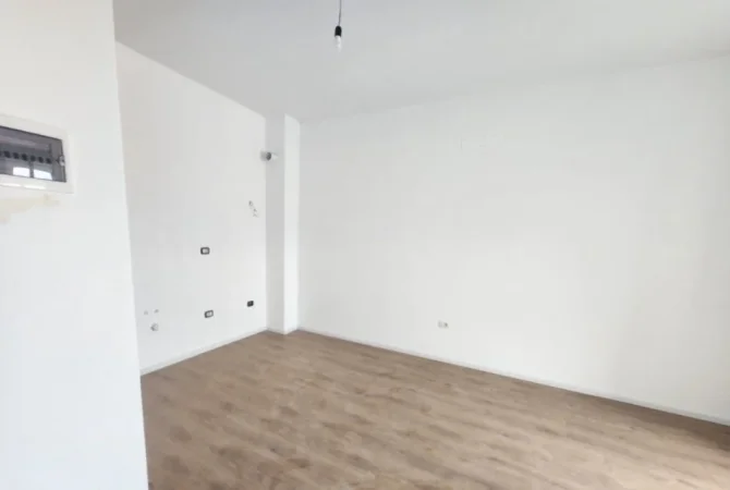 Tirane, shitet apartament 1+1+Aneks Kati 7, 59 m² 89.900 € (ali demi)