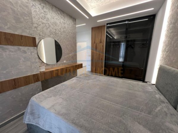 Tirane, jepet me qera apartament 2+1 Kati 5, 125 m² 1.500 € 