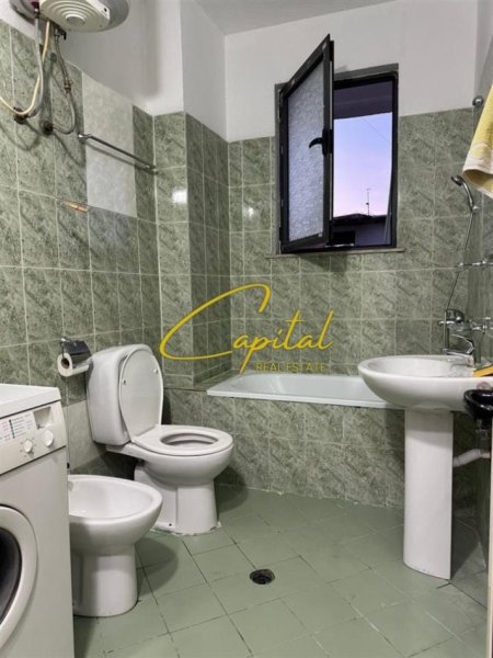 Tirane, jepet me qera apartament 2+1 Kati 3, 95 m² 600 € (ISH RESTORANT DURRESI)