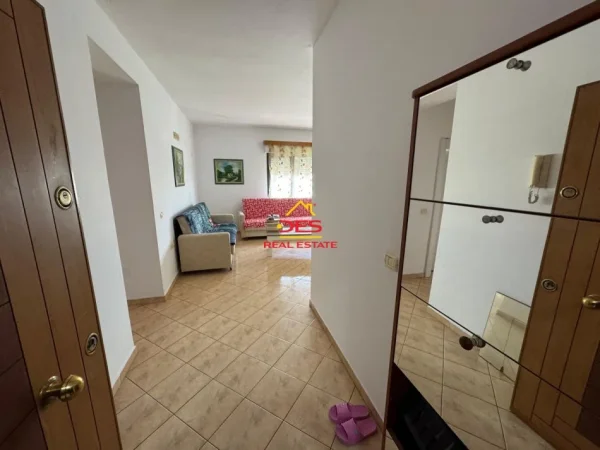 Vlore, shitet apartament 1+1+Ballkon Kati 6, 64 m² 87.000 € (Rruga Gjergj Kastrioti)