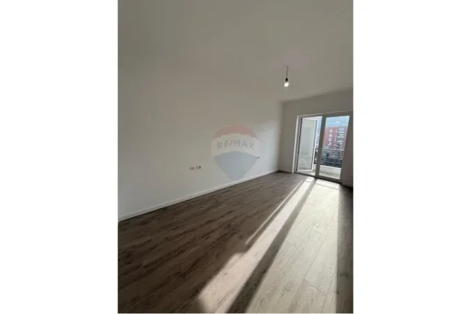 Tirane, shitet apartament 2+1 Kati 5, 97 m² 145.000 € (Yzberisht - Pallatet Cabej)