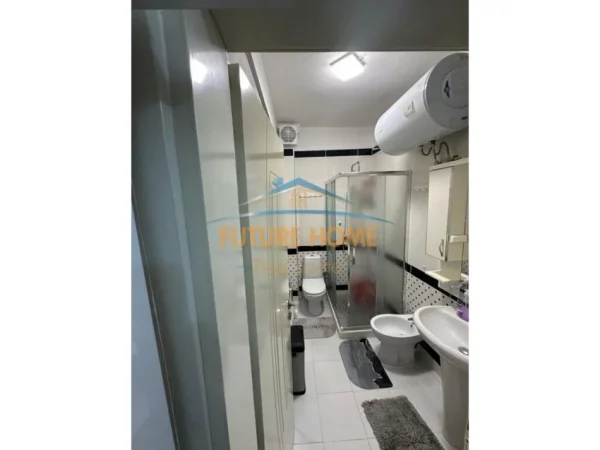 Tirane, shitet apartament 1+1+Ballkon Kati 3, 53 m² 120.000 € (bardhyl)