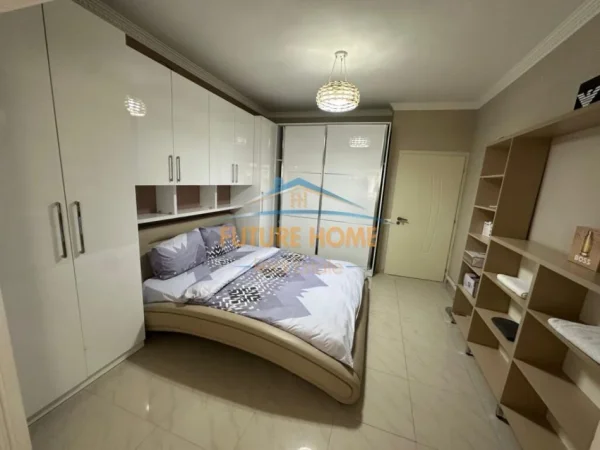 Tirane, shitet apartament 1+1+Ballkon Kati 3, 53 m² 120.000 € (bardhyl)