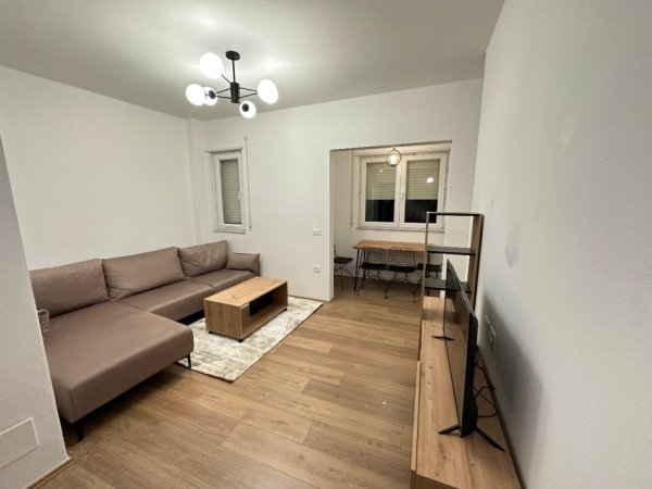 Tirane, shitet apartament 1+1 Kati 9, 52 m² 70.000 € (Astir (Vila L))