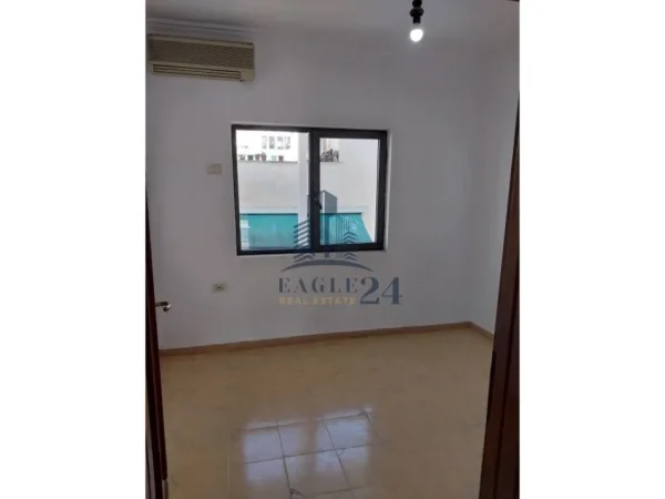 Tirane, shitet apartament 3+1 , 150 m² 210.000 € (SELITE)