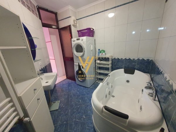 Tirane, jepet me qera apartament 3+1+Ballkon Kati 6, 160 m² 650 € (KOMUNA E PARISIT)