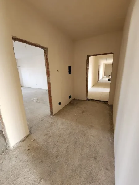 Tirane, shitet apartament 2+1 Kati 2, 112 m² 86.000 € (Bulevardi blu)