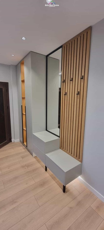 Tirane, jap me qera apartament 1+1+Ballkon Kati 5, 86 m² 600 € (laprake)