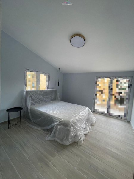 Tirane, jepet me qera Vile 1+1+Ballkon Kati 5, 68 m² 450 € (rruga e kavajes)