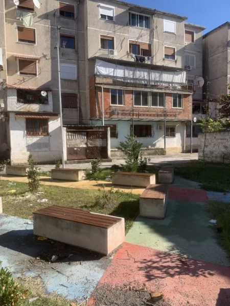 Elbasan, shitet apartament 1+1+Aneks+Ballkon Kati 1, 60 m² 43.000 € (Spiro Dedja , Lgjagj 11 Nentori (prane Sares))