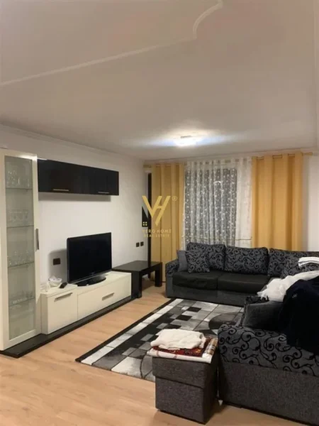 Tirane, shitet apartament 2+1+Ballkon Kati 5, 101 m² 300.000 € (RRUGA MYSLYM SHYRI)