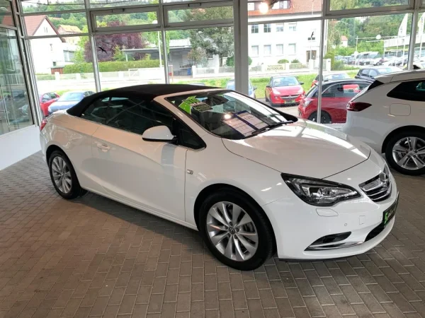 Shitet OPEL CASCADA Benzin, Manual 8.500 €