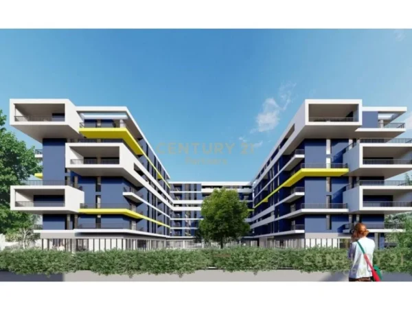 Tirane, shitet apartament 2+1 Kati 8, 93 m² 99.500 € (Qtu)