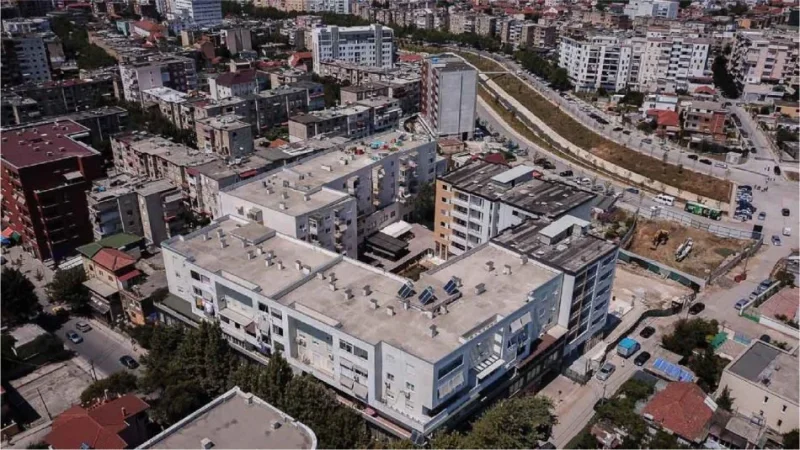 Tirane, shitet apartament 2+1 Kati 6, 120 m² 180.000 € (Ali Demi)