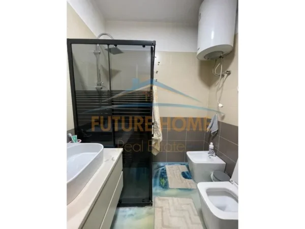 Shqiperi, shitet apartament 1+1 Kati 5, 67 m² 110.000 € (Bulevardi Dritan Hoxha)