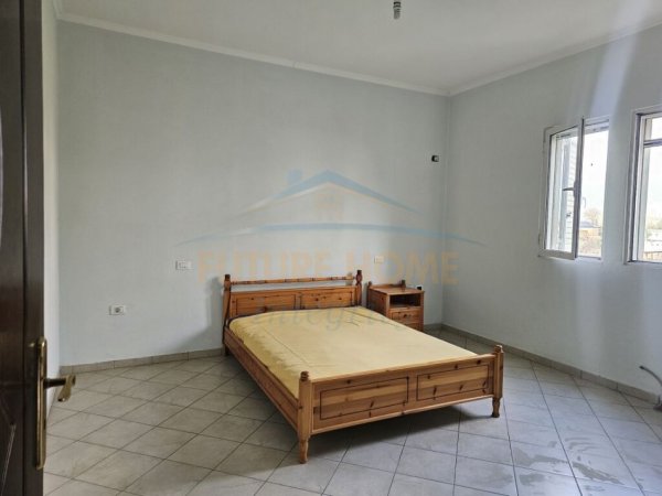 Tirane, jepet me qera apartament 2+1 Kati 2, 100 m² 350 € (Dpot e Ujit afer Farkes)