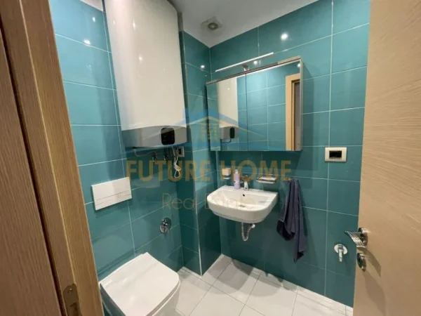 Tirane, shitet apartament 2+1+Aneks+Ballkon Kati 9, 105 m² 248.000 € (Komuna e Parisit)