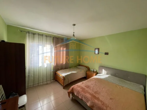 Tirane, shitet apartament 2+1+Aneks+Ballkon Kati 9, 105 m² 248.000 € (Komuna e Parisit)