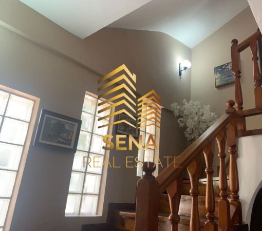 Tirane, jepet me qera Vile 1+1+Ballkon Kati 2, 202 m² 370.000 € (5 Maj)