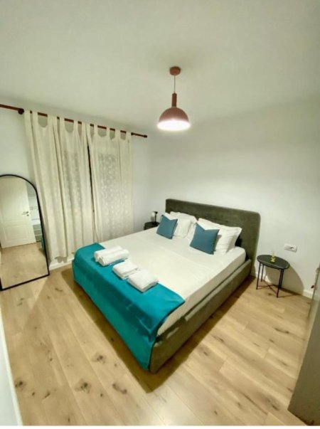 Tirane, jepet me qera apartament 1+1 Kati 0, 54 m² 700 € (Myslym Shyri)