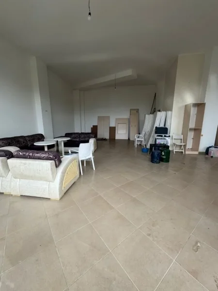 Tirane, jepet me qera ambjent biznesi Kati 0, 110 m² 700 € (ASTIR)