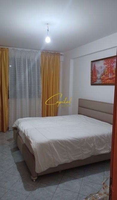 Tirane, jepet me qera apartament 1+1 Kati 4, 75 m² 450 € (RRUGA E DIBRES)
