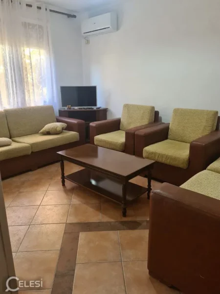 Tirane, shitet apartament 1+1+Ballkon Kati 4, 56 m² 125.000 € (21 DHJETORI)