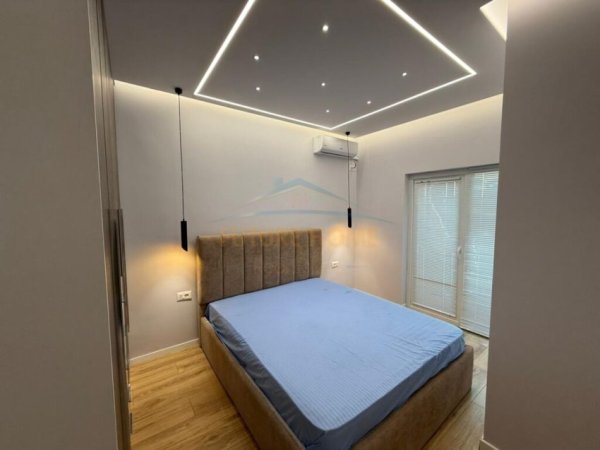 Tirane, jepet me qera apartament 1+1 Kati 6, 50 m² 550 € (HOXHA TAHSIM)