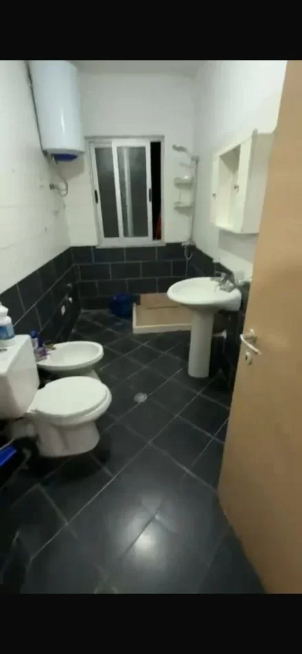 Tirane, shitet apartament Kati 7, 77 m² 100.000 € (ASTIR)