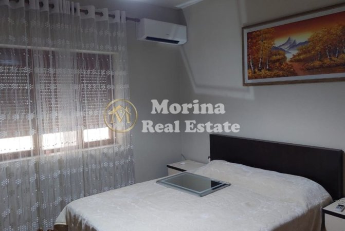 Tirane, jepet me qera apartament 4+1+Ballkon Kati 2, 120 m² 550 € (Stacioni i Trenit)