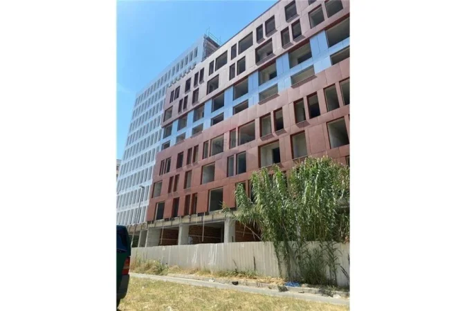 Tirane, shitet apartament 1+1 Kati 3, 72 m² 98.500 € (Astir)