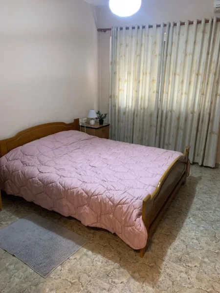 Tirane, jepet me qera apartament 1+1 , 66 m² 500 € 