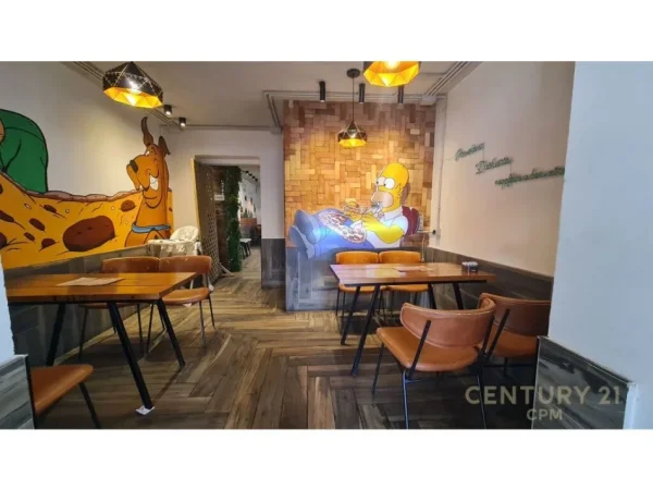 Tirane, shitet lokal Kati 0, 141 m² 50.000 € (PRANE PAZARIT TE RI)