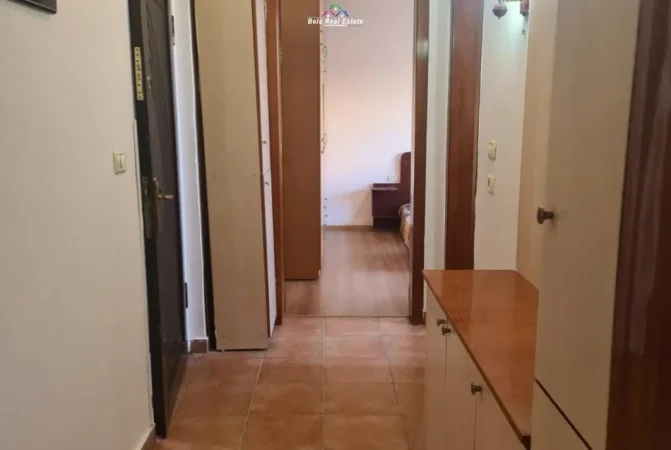 Tirane, shes apartament 1+1+Ballkon Kati 4, 56 m² 127.000 € (21 dhjetori)