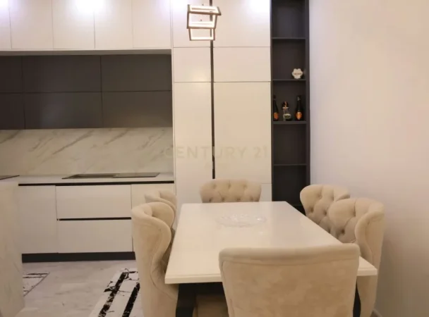 Tirane, jepet me qera Vile 3+1 Kati 2, 180 m² 1.700 € (Selitë)