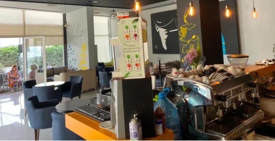 Tirane, shitet bar-kafe Kati 0, 156 m² 299.900 € (Dalip Topi)