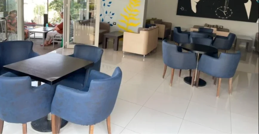 Tirane, shitet bar-kafe Kati 0, 156 m² 299.900 € (Dalip Topi)