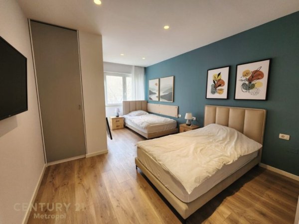 Tirane, jepet me qera apartament 2+1 Kati 3, 100 m² 1.000 € (Rruga e elbasanit)
